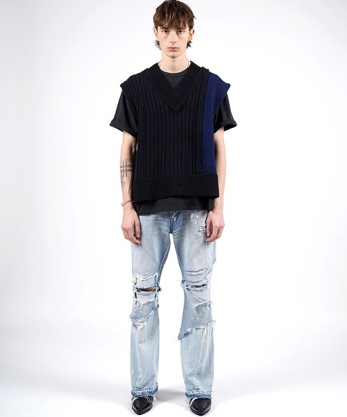 FORSOMEONE（フォーサムワン）の「FORSOMEONE DAMAGE KNIT VEST（ベスト・メンズ・ベージュ/ブラック・46）」の11枚目の写真
