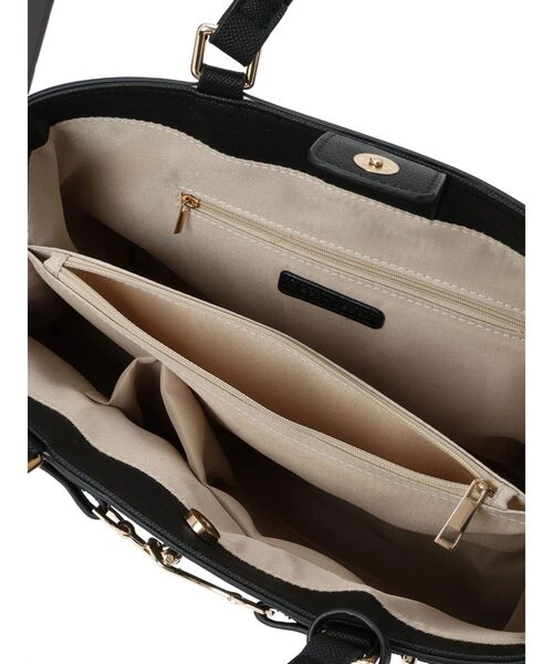 YECCA VECCA（イェッカヴェッカ）の「ベルトデザイントートバッグ（トートバッグ・レディース・ブラック/ベージュ・FREE）」の20枚目の写真