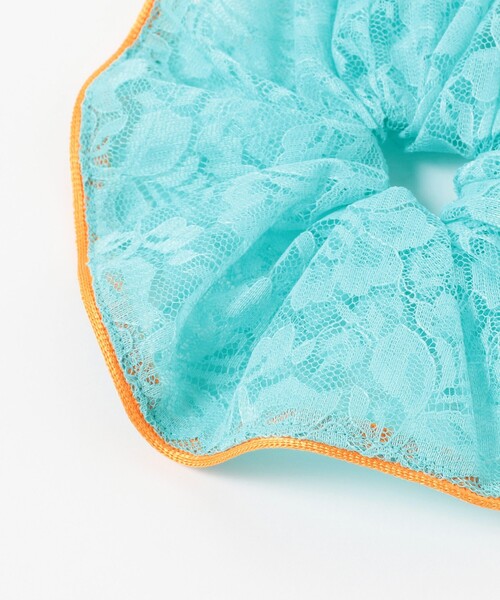 Ray BEAMS（レイビームス）の「Ray BEAMS / バイカラー レース シュシュ（その他ヘアアクセサリー・レディース・ブルー系その他2/グリーン/レッド系その他3・ONE SIZE）」の11枚目の写真