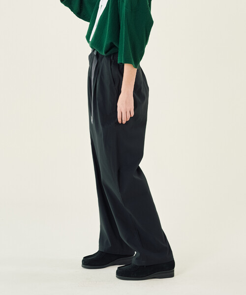Bshop Gramicci 〈別注〉2タックワイドストレートパンツ Bshop｜Gramicci | <別注>2タックワイドストレートパンツ WOMEN
