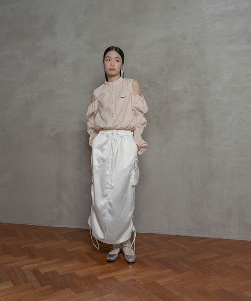 poiregnee（ポワニェ）の「マムルークオープンショルダーブラウス（シャツ/ブラウス・レディース・ベビーピンク/オフホワイト・FREE）」の5枚目の写真