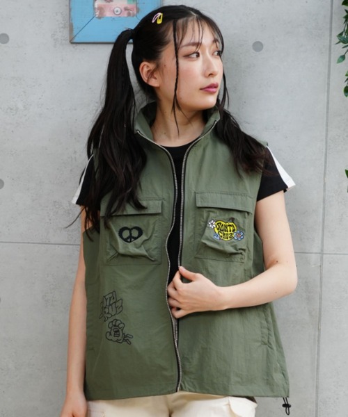 SANTA CRUZ ベスト　ベージュ SANTA CRUZ（サンタクルーズ）｜レディースのベスト一覧 - WEAR