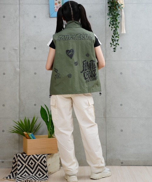 SANTA CRUZ(サンタクルーズ)の「【ムラサキスポーツ限定】SANTACRUZ/サンタクルーズ ベストジャケット 薄手 502241231(ベスト・レディース・チャコール/アーミー/ブルー・M/L)」の11枚目の写真