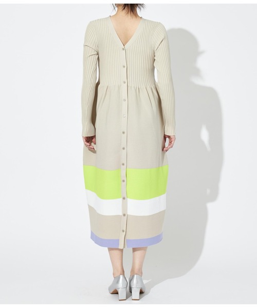 Settimissimo（セッティミッシモ）の「マルチボーダーヘム 2WAY ニットロングワンピース（ワンピース・レディース・ブラック/ベージュ・38）」の17枚目の写真