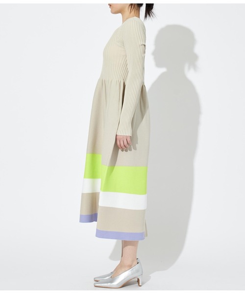 Settimissimo（セッティミッシモ）の「マルチボーダーヘム 2WAY ニットロングワンピース（ワンピース・レディース・ブラック/ベージュ・38）」の16枚目の写真