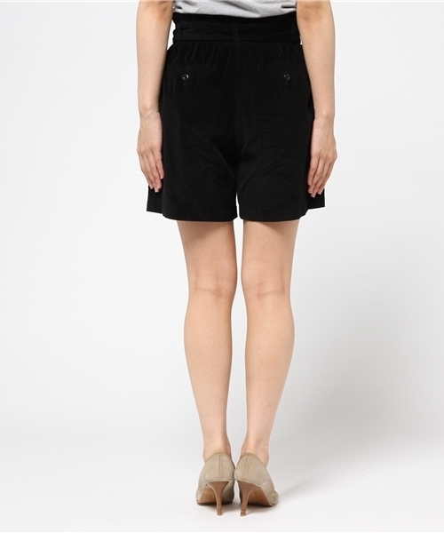 HELIOPOLE（エリオポール）の「ピケ起毛製品染めショートパンツ（その他パンツ・レディース・キャメル/ブラック・36）」の6枚目の写真