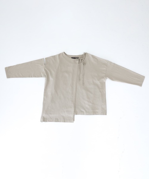 kOhAKU(コハク)の「アシメカッティングロンT(Tシャツ/カットソー・レディース・ベージュ/ロイヤルブルー/ブラック・FREE)」の20枚目の写真