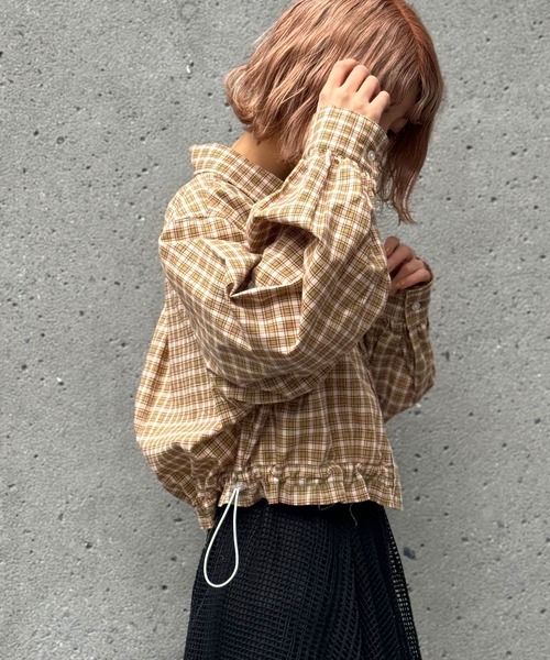 CIAOPANIC(チャオパニック)の「ショート丈ドロストアソートシャツ(シャツ/ブラウス・レディース・ブルー/グリーン/ピンク/ネイビー・FREE)」の12枚目の写真