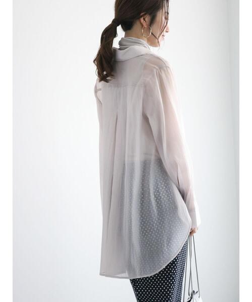 Te chichi（テチチ）の「バック釦シアーレイヤーシャツ（シャツ/ブラウス・レディース・グリーン/オフホワイト/モカ・F）」の13枚目の写真