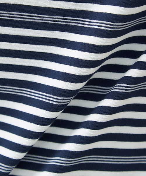 Petit Honfleur（プチオンフルール）の「【UVカット・接触冷感】オーガニックコットンパネルボーダーTシャツ（Tシャツ/カットソー・レディース・ネイビー/グリーン/アイボリー・M/L）」の12枚目の写真