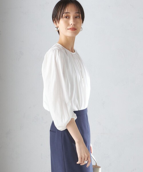 SHIPS(シップス)の「〈手洗い可能〉ALBINI ギャザー スリーブ プルオーバー ◇(シャツ/ブラウス・レディース・ブルー/オフホワイト/ブラック・ONE SIZE)」の19枚目の写真