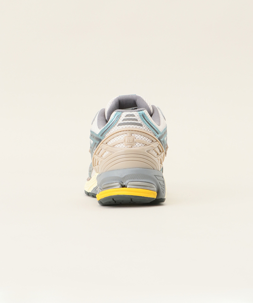 U by SPICK&SPAN（ユーバイスピックアンドスパン）の「【NEW BALANCE / ニューバランス】 1906R（スニーカー・レディース・サックスブルー・23cm/23.5cm）」の3枚目の写真