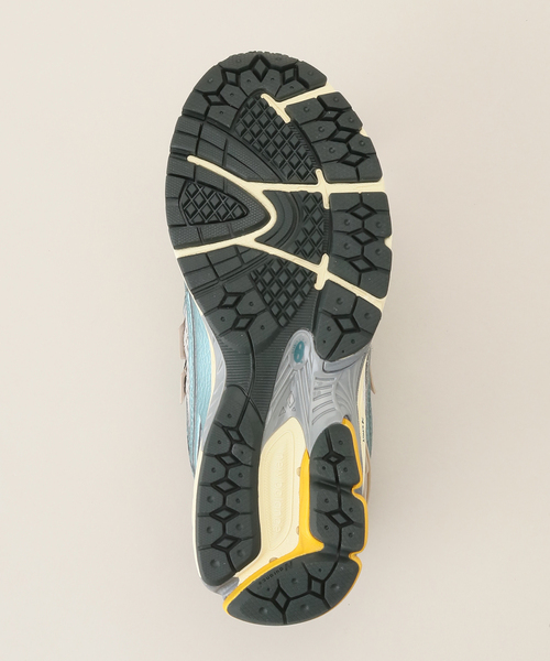 U by SPICK&SPAN（ユーバイスピックアンドスパン）の「【NEW BALANCE / ニューバランス】 1906R（スニーカー・レディース・サックスブルー・23cm/23.5cm）」の8枚目の写真