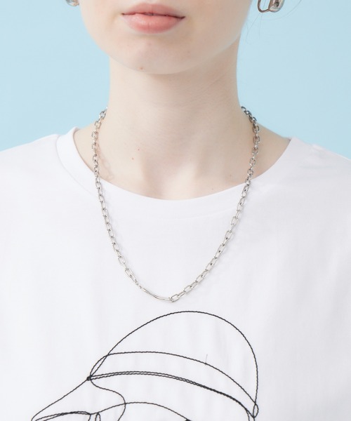 ROSIEE（ロージー）の「ROSIEE 女の子コード刺繍T（Tシャツ/カットソー・レディース・ホワイト/ブラック・FREE）」の18枚目の写真