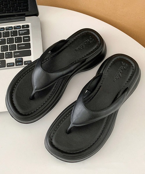 SVEC（シュベック）の「厚底 ビーチサンダル ボリュームソール（サンダル・レディース・ブラック/シルバー・38-39/40-41/36-37）」の4枚目の写真