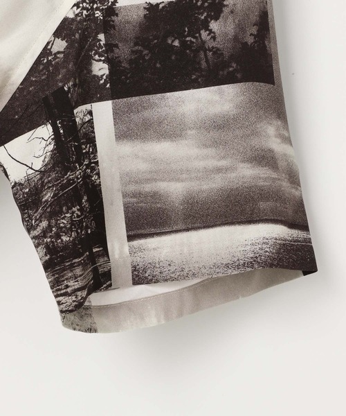 LOWRYS FARM（ローリーズファーム）の「フォトコラージュシャツＳＳ　120680（シャツ/ブラウス・メンズ・ホワイト/ネイビー/オレンジ・MEDIUM/LARGE）」の7枚目の写真