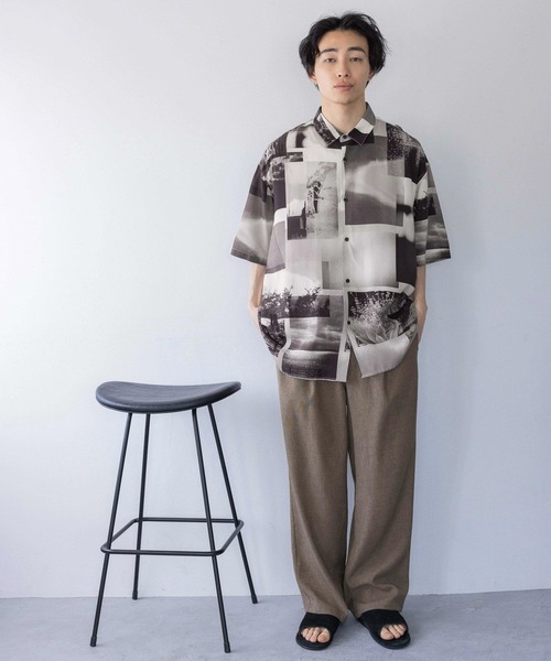 LOWRYS FARM（ローリーズファーム）の「フォトコラージュシャツＳＳ　120680（シャツ/ブラウス・メンズ・ホワイト/ネイビー/オレンジ・MEDIUM/LARGE）」の13枚目の写真