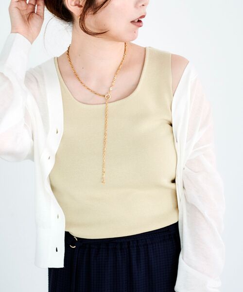 le.coeur blanc(ルクールブラン)の「スクエアニットタンク(タンクトップ・レディース・ブラック/ホワイト/ベージュ・38)」の11枚目の写真