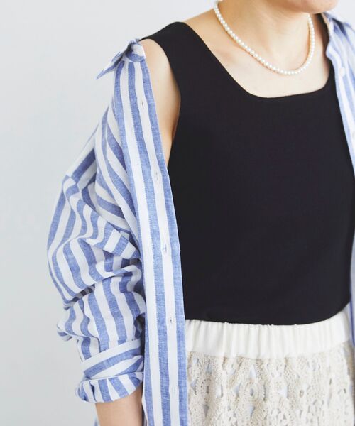 le.coeur blanc(ルクールブラン)の「スクエアニットタンク(タンクトップ・レディース・ブラック/ホワイト/ベージュ・38)」の17枚目の写真