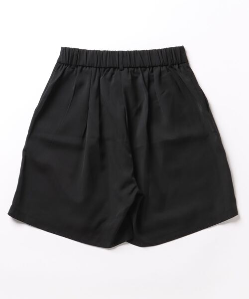 SHEENA（シーナ）の「さらさら涼感生地タックショートパンツ（スラックス・レディース・モカ/ブラック・M）」の3枚目の写真