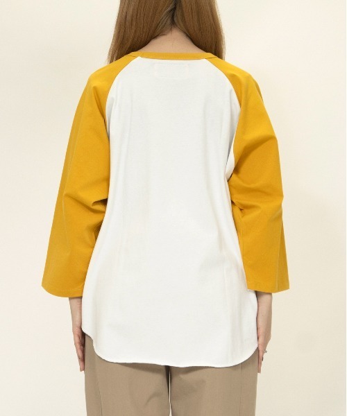 UNIVERSAL OVERALL（ユニバーサルオーバーオール）の「ラグランスリーブ / RAGLAN SLEEVE TEE（Tシャツ/カットソー・レディース・ブラウン系その他3/ホワイト×イエロー・L/M/S）」の6枚目の写真