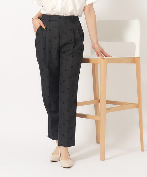 DRESKIP(ドレスキップ)の「◆【洗える/UV】コーデのアクセントに!麻調ドットプリントテーパードパンツ(その他パンツ・レディース・チャコール/ベージュ系5/オリーブ系9・03/02/04)」の4枚目の写真