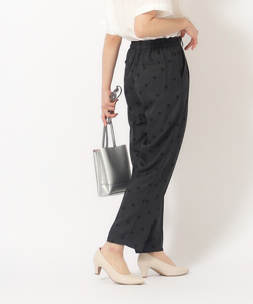 DRESKIP(ドレスキップ)の「◆【洗える/UV】コーデのアクセントに!麻調ドットプリントテーパードパンツ(その他パンツ・レディース・チャコール/ベージュ系5/オリーブ系9・03/02/04)」の5枚目の写真