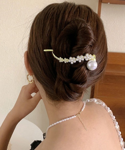 Miniministore(ミニミニストア)の「ヘアクリップレディース 連なりパール 夏(バレッタ/ヘアクリップ・レディース・B/C・FREE)」の2枚目の写真