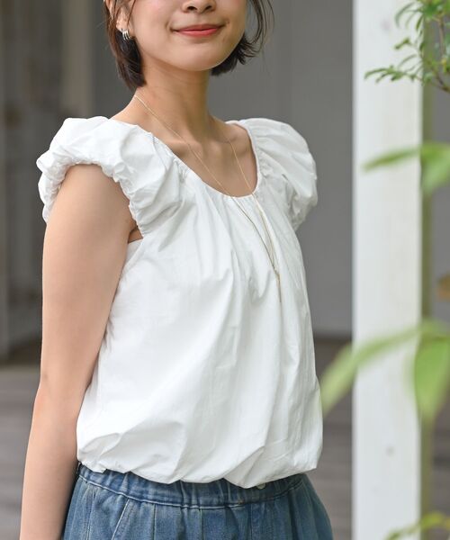 rps（アールピーエス）の「ＢＡＣＫリボンバルーンブラウス（シャツ/ブラウス・レディース・オフホワイト/ブラック/モカ・フリー）」の2枚目の写真