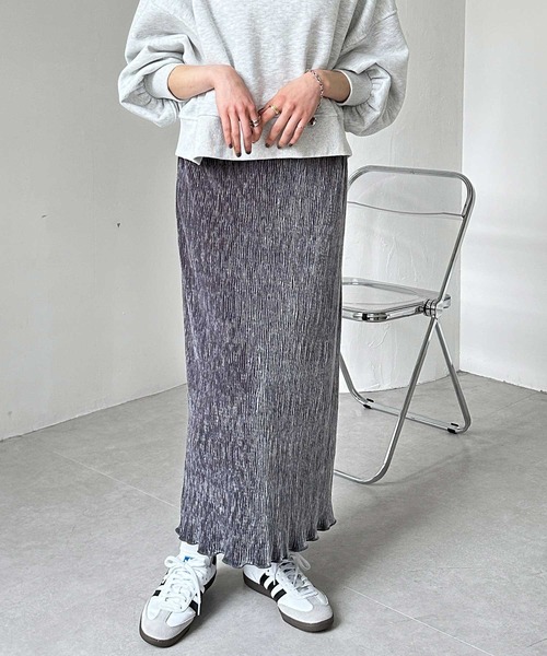 GeeRA（ジーラ）の「【新色追加/S-LLサイズ展開】すっきり見え！ベロアプリーツバックスリットロングタイトスカート（スカート・レディース・アイボリー/ブラック/グレー/ブラウン・MEDIUM/LARGE/X-LARGE/SMALL）」の8枚目の写真