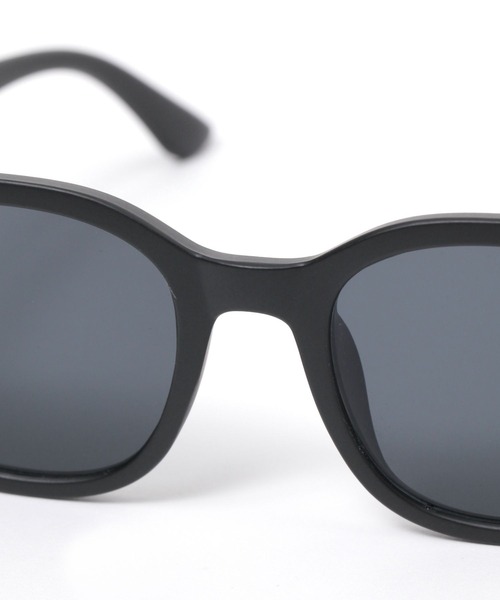 HEREIAM（ヘレイアム）の「【HEREIAM】UVカット/ラウンドサングラス（サングラス・レディース・チャコール/ブラック/ライトイエロー・FREE）」の16枚目の写真