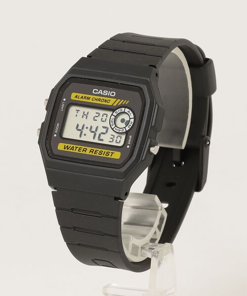 INNOCENT(イノセント)の「『CASIO(カシオ)』 STANDARD デジタル(デジタル腕時計・レディース・ブラック系その他・FREE)」の1枚目の写真