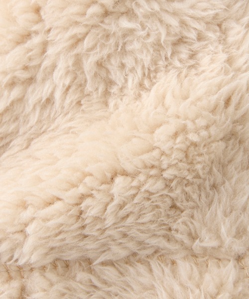 LOGOS（ロゴス）の「LOGOS/ポイントカラーボアベスト（ペットウェア・レディース・アイボリー/レッド・XS/S/M/L/2L/3L）」の14枚目の写真