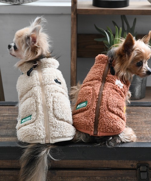 LOGOS（ロゴス）の「LOGOS/ポイントカラーボアベスト（ペットウェア・レディース・アイボリー/レッド・XS/S/M/L/2L/3L）」の15枚目の写真