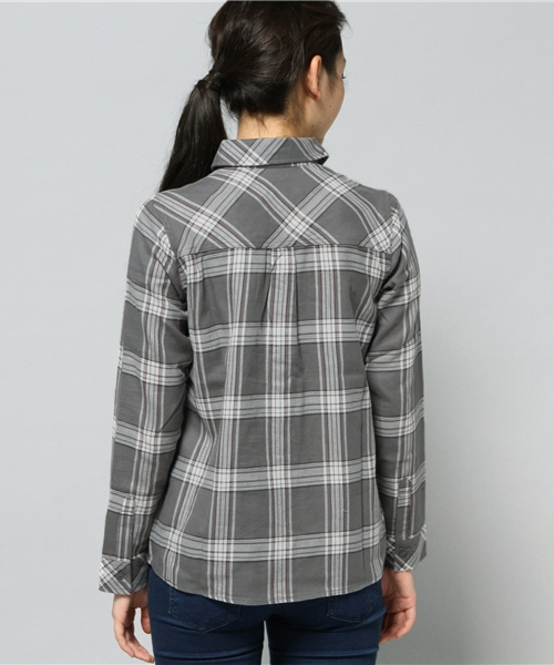 AZUL by moussy（アズールバイマウジー）の「起毛チェックヨーク切替長袖シャツ（シャツ/ブラウス・レディース・ダークネイビー/レッド/グレー系その他/レッド系その他・SMALL/LARGE/X-LARGE/MEDIUM）」の12枚目の写真