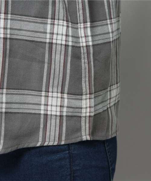AZUL by moussy（アズールバイマウジー）の「起毛チェックヨーク切替長袖シャツ（シャツ/ブラウス・レディース・ダークネイビー/レッド/グレー系その他/レッド系その他・SMALL/LARGE/X-LARGE/MEDIUM）」の8枚目の写真