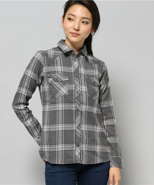 AZUL by moussy（アズールバイマウジー）の「起毛チェックヨーク切替長袖シャツ（シャツ/ブラウス・レディース・ダークネイビー/レッド/グレー系その他/レッド系その他・SMALL/LARGE/X-LARGE/MEDIUM）」の14枚目の写真