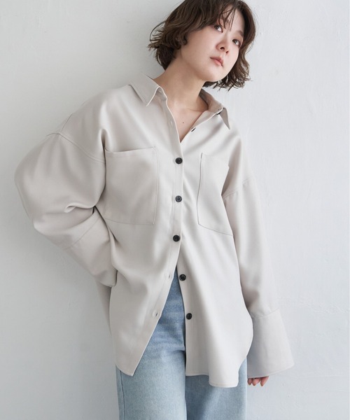 notch.(ノッチ)の「ビッグカフスシャツ(シャツ/ブラウス・レディース・オフホワイト/ブラック/ベージュ・M)」の2枚目の写真