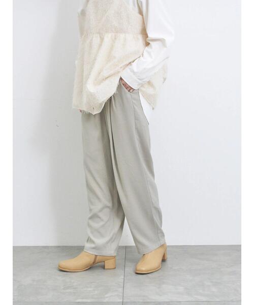 Samansa Mos2 blue（サマンサモスモスブルー）の「パウダーツイルテーパードイージーパンツ（その他パンツ・レディース・ベージュ/チャコールグレー/ブラック/グレー・F）」の19枚目の写真