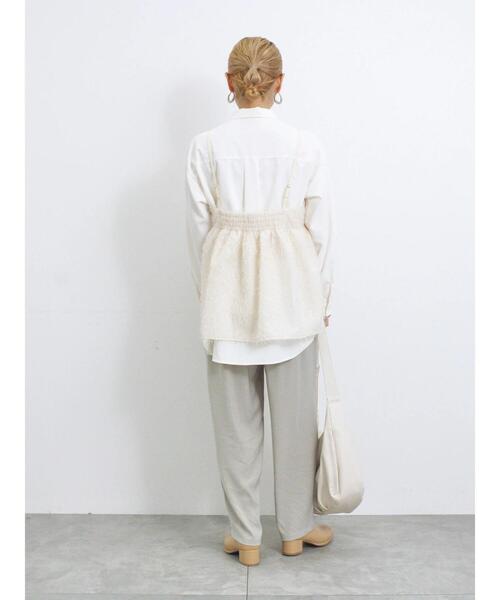 Samansa Mos2 blue（サマンサモスモスブルー）の「パウダーツイルテーパードイージーパンツ（その他パンツ・レディース・ベージュ/チャコールグレー/ブラック/グレー・F）」の22枚目の写真