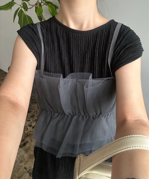 Amiur（エミレ）の「rib tulle docking bustier / リブチュールドッキングビスチェ（キャミソール・レディース・アイボリー/ブラック/グレー・FREE）」の11枚目の写真