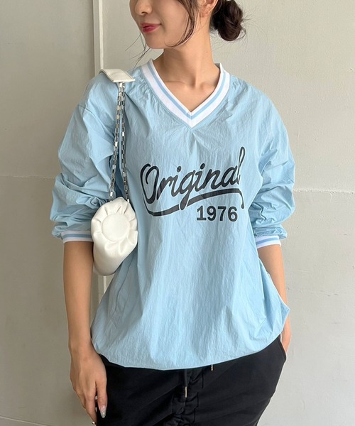 Jewelobe（ジュエローブ）の「ロゴプリントナイロンスポーティープルオーバー（Tシャツ/カットソー・レディース・ブラック/サックスブルー/ホワイト・FREE）」の11枚目の写真
