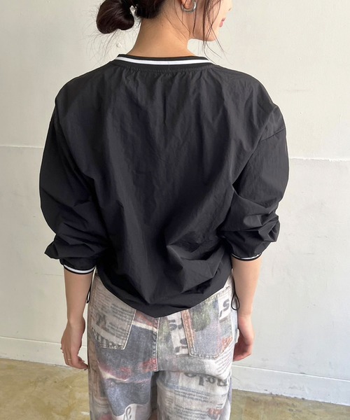Jewelobe（ジュエローブ）の「ロゴプリントナイロンスポーティープルオーバー（Tシャツ/カットソー・レディース・ブラック/サックスブルー/ホワイト・FREE）」の20枚目の写真
