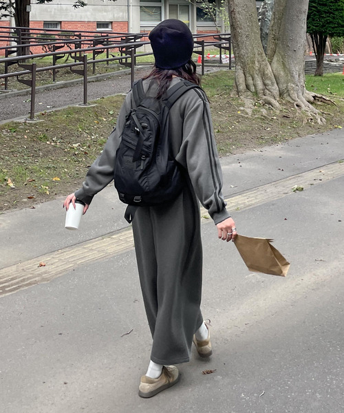 Chillfar（チルファー）の「袖ラインワンピース（ワンピース・レディース・杢グレー/ブラック/オートミール/ネイビー/ホワイト/チャコール/ブルー・MEDIUM/LARGE）」の17枚目の写真