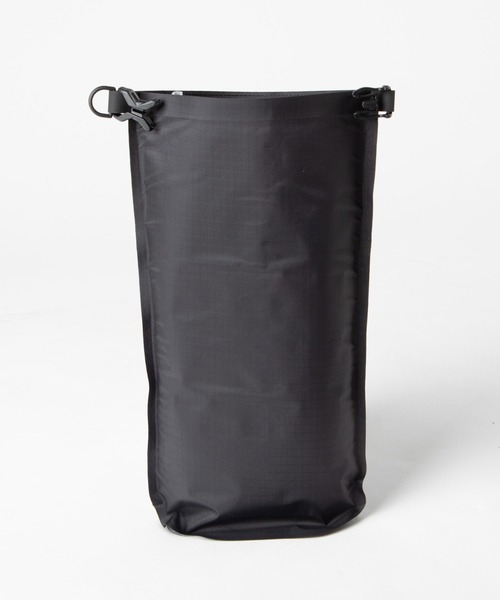 Matador(マタドール)の「MATADOR FlatPak Drybag 2L マタドール フラットパック ドライバッグ 2L(エコバッグ/サブバッグ・メンズ・ブラック・FREE)」の11枚目の写真