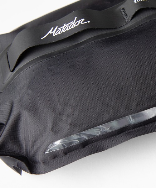 Matador(マタドール)の「MATADOR FlatPak Drybag 2L マタドール フラットパック ドライバッグ 2L(エコバッグ/サブバッグ・メンズ・ブラック・FREE)」の15枚目の写真