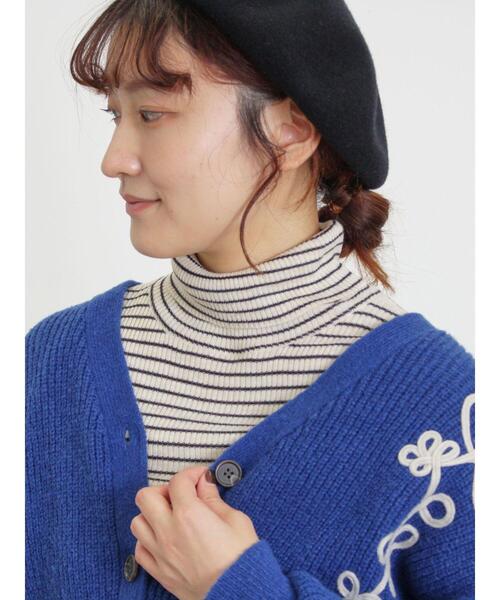 Samansa Mos2（サマンサ モスモス）の「【マシンウォッシャブル】ニットリブタートルネック（ニット/セーター・レディース・モカ/キナリ/グレー/オフホワイト・F）」の2枚目の写真