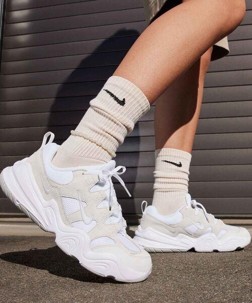 Nike Tech Hera ウィメンズシューズ　26cm NIKE】ナイキ WMNS TECH HERA ウィメンズ テック ヘラ (Nike