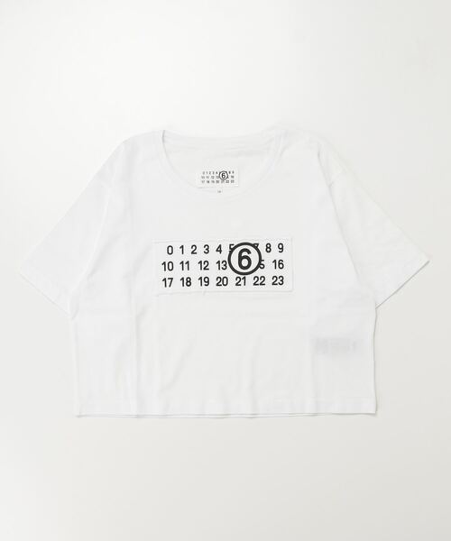 【セール】MM6 Maison Margiela(エムエムシックス)Kids & Junior ブランドロゴ半袖Tシャツカットソー（Tシャツ/カットソー）｜MM6 Maison Margiela（ｴﾑｴﾑｼｯｸｽ ﾒｿﾞﾝ ﾏﾙｼﾞｪﾗ）