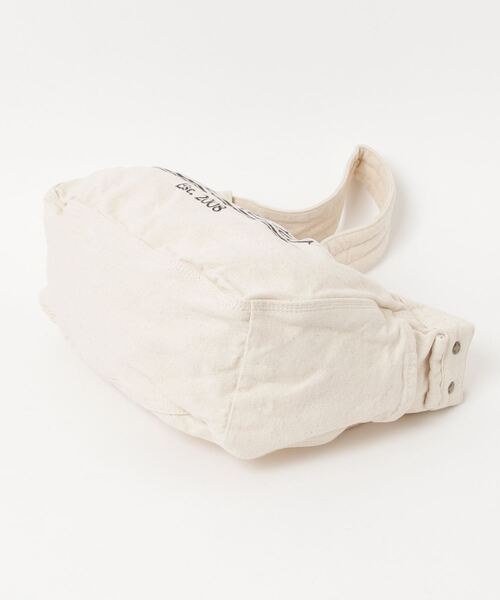 VIVASTUDIO(ビバスタジオ)の「ミニーニュースペーパーバッグ / MINI NEWS PAPER BAG(ショルダーバッグ・メンズ・オートミール・FREE)」の8枚目の写真